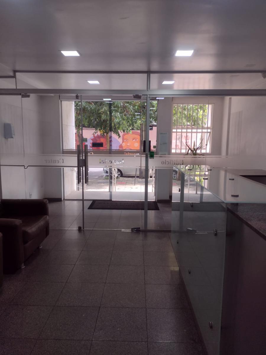 Sala, Barro Preto, 0 Quarto, 0 Vaga