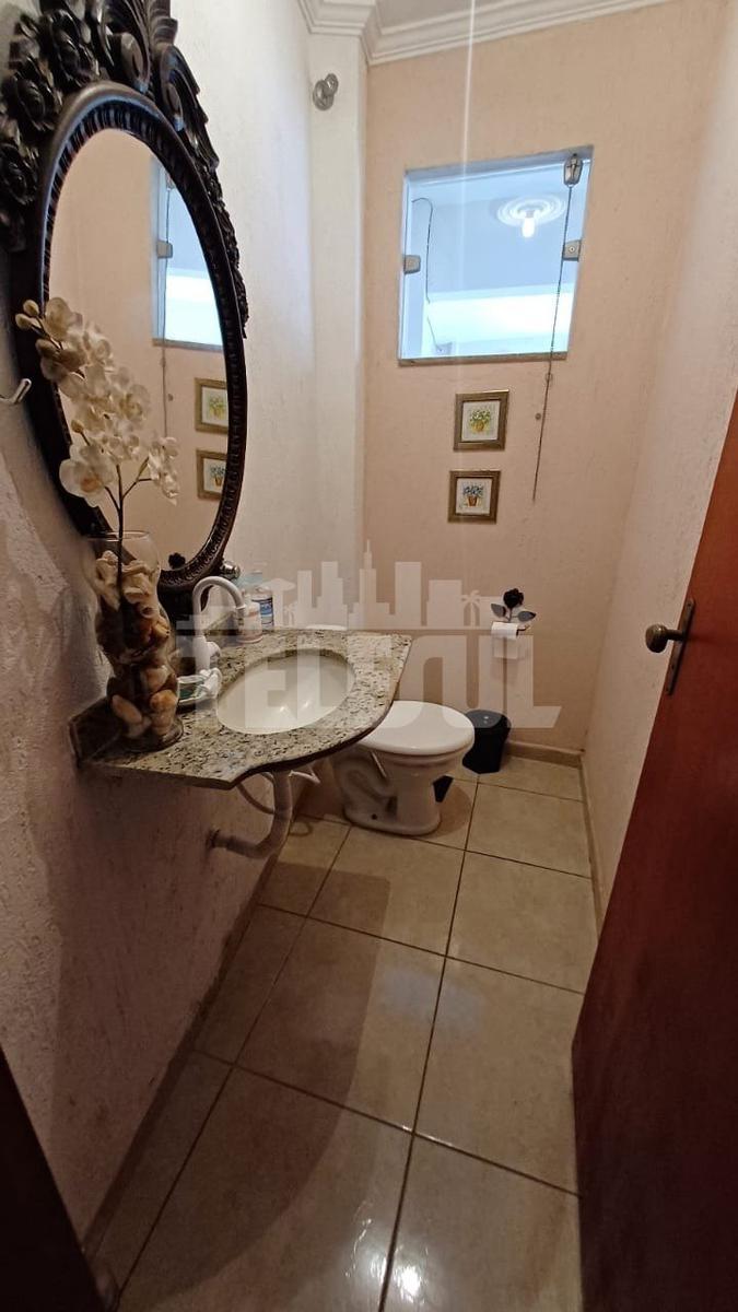 Casa, Parque Urupês, 3 Quartos, 2 Vagas, 1 Suíte