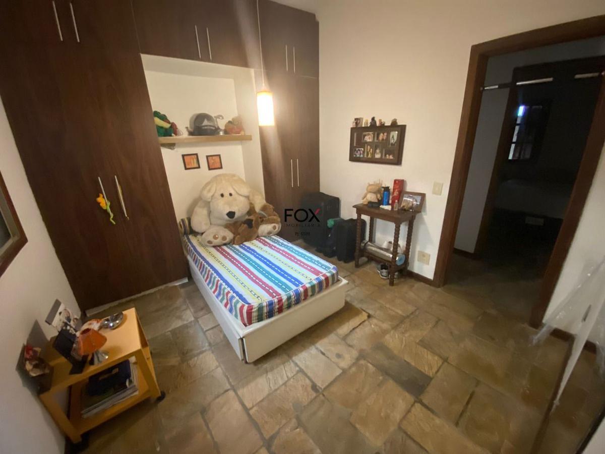 Casa, Havaí, 5 Quartos, 7 Vagas, 2 Suítes