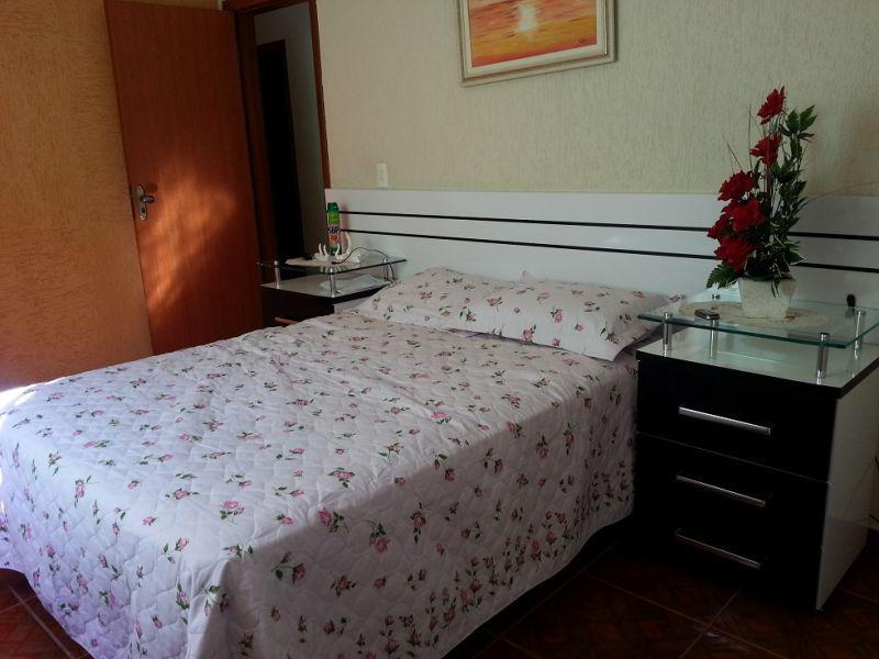 Casa, Braúnas, 3 Quartos, 2 Vagas, 1 Suíte