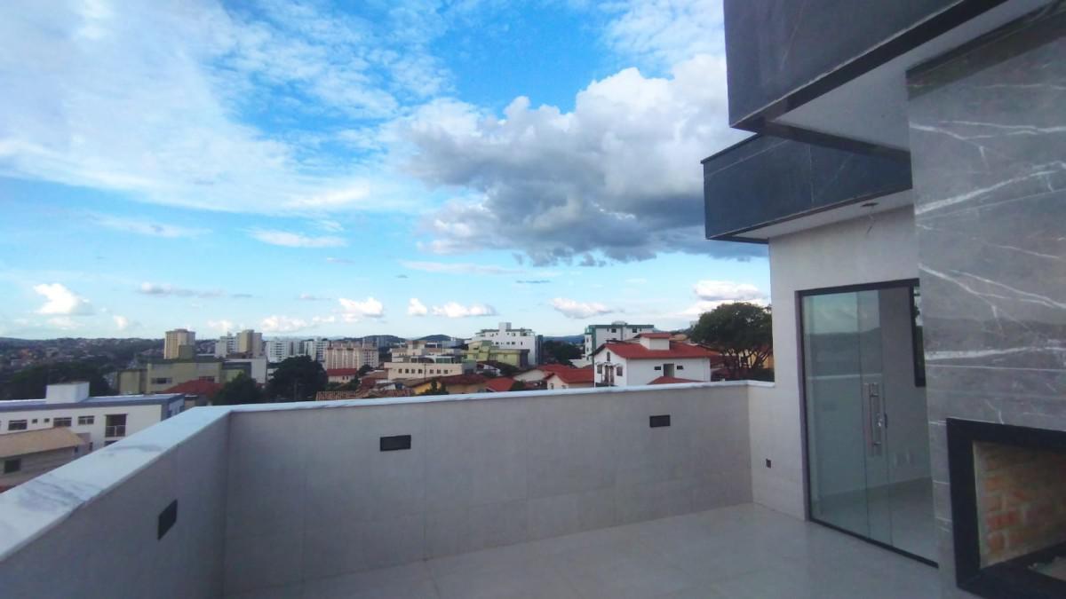 Cobertura, Planalto, 4 Quartos, 2 Vagas, 2 Suítes