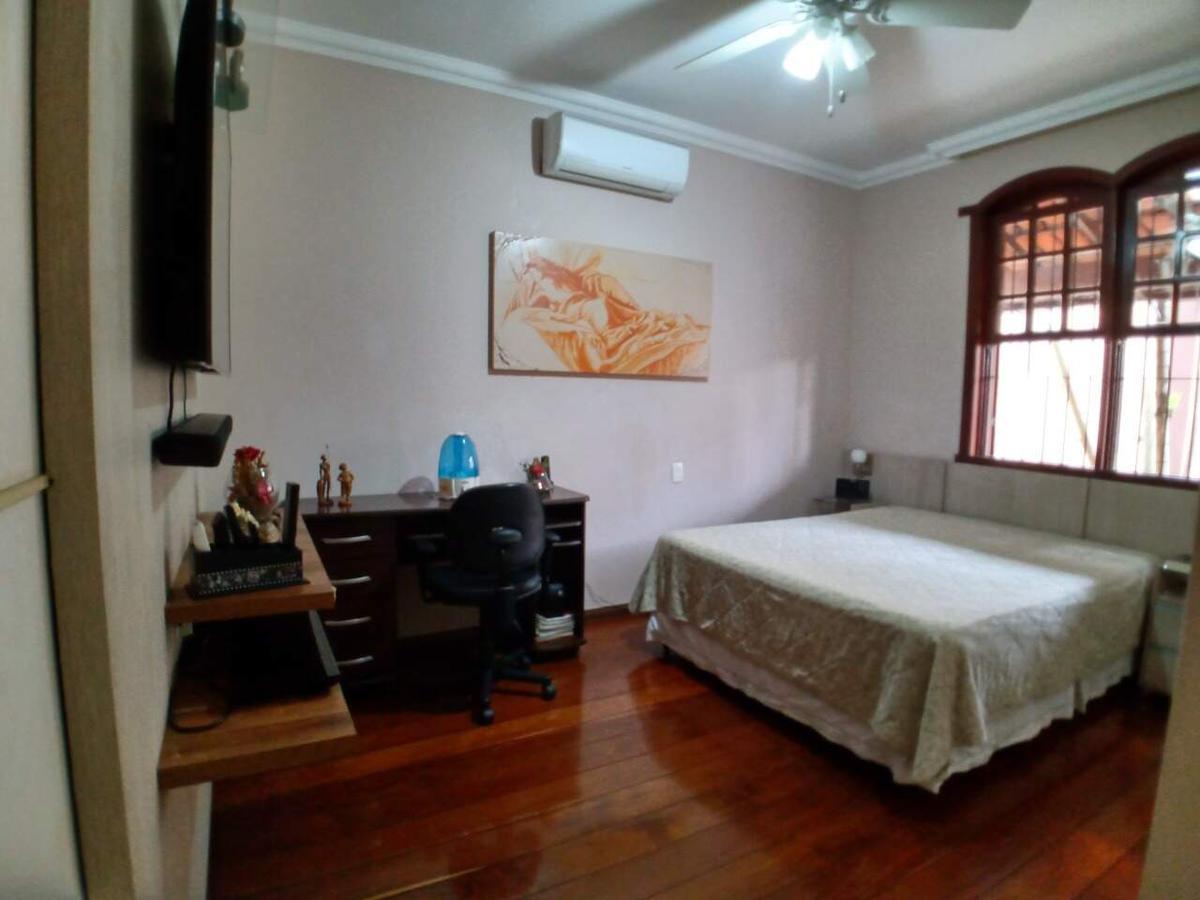 Casa, Nova Granada, 5 Quartos, 4 Vagas, 3 Suítes