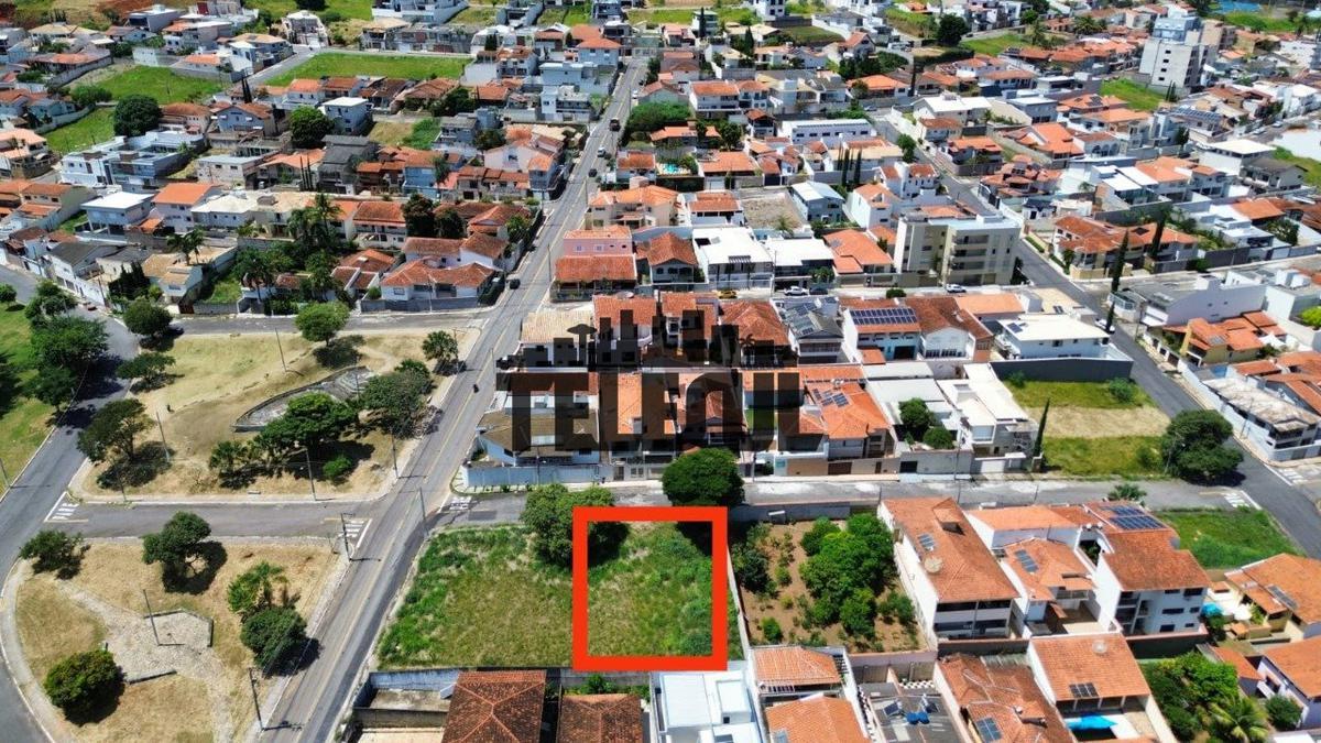 Lote, Campos Elíseos, 0 Quarto, 0 Vaga