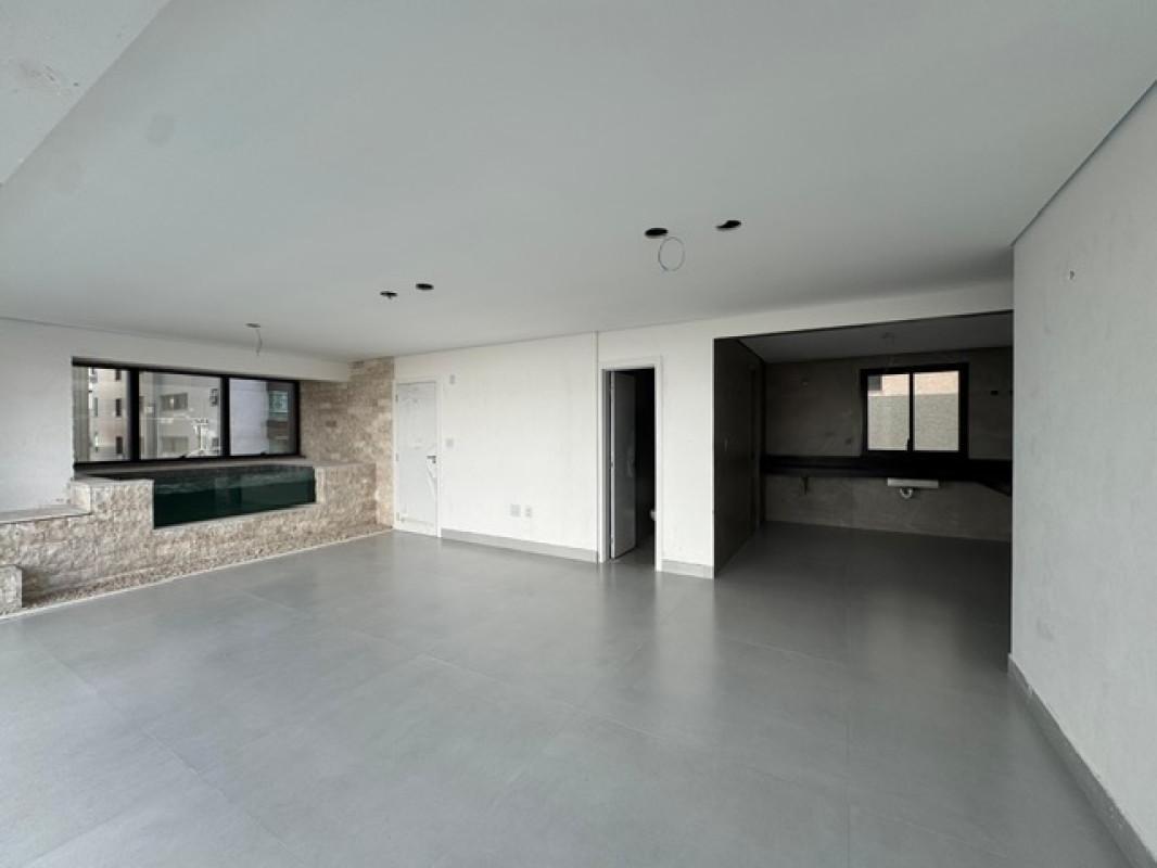 Apartamento, Castelo, 4 Quartos, 3 Vagas, 2 Suítes