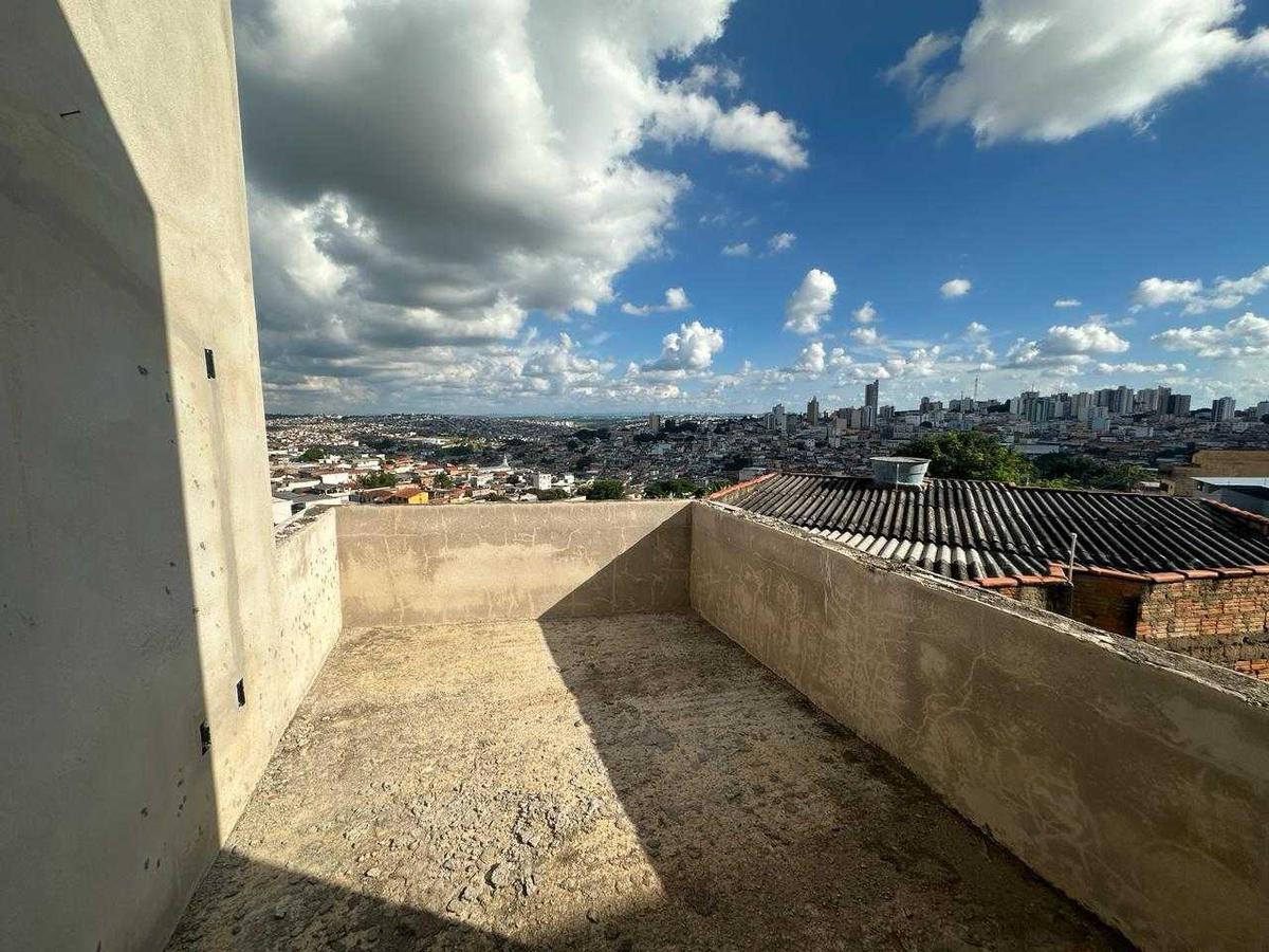 Casa, Vila Maristela, 3 Quartos, 0 Vaga, 2 Suítes