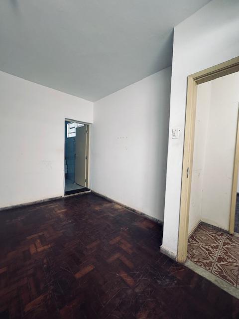 Casa, Floresta, 3 Quartos, 2 Vagas, 1 Suíte