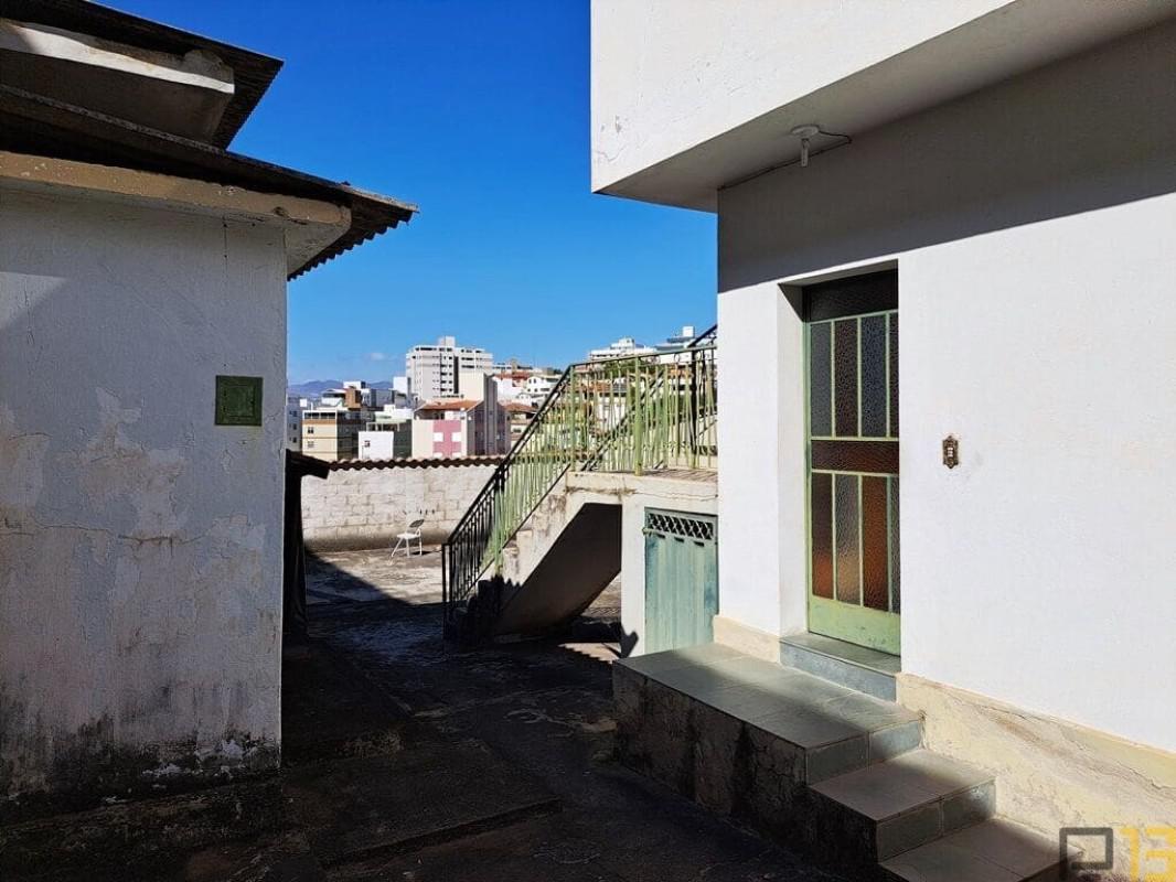 Casa, Minas Brasil, 4 Quartos, 2 Vagas, 2 Suítes
