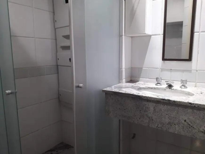 Quitinete, Estoril, 1 Quarto, 1 Vaga, 1 Suíte