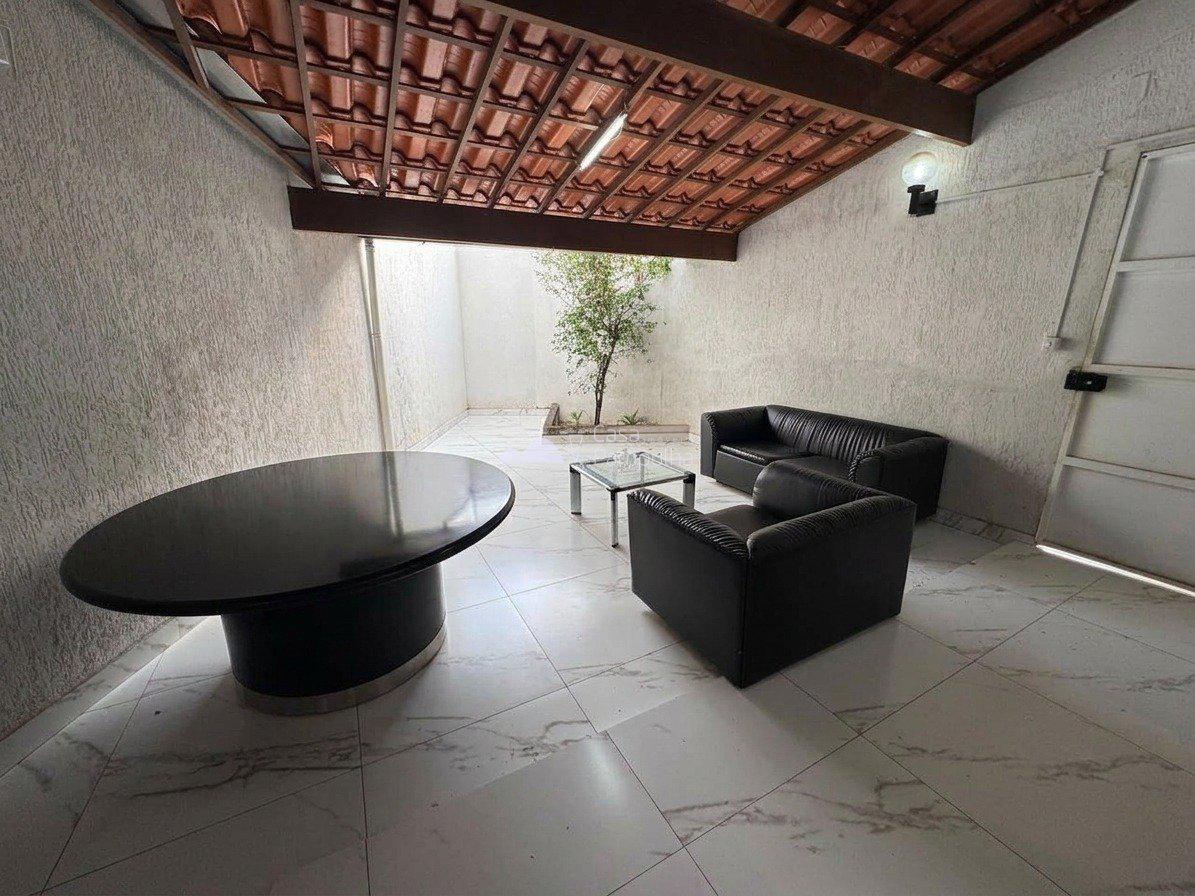 Casa, Jardim Alvorada, 4 Quartos, 4 Vagas, 1 Suíte