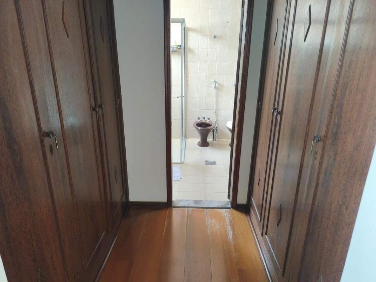 Apartamento, Sagrada Família, 3 Quartos, 3 Vagas, 1 Suíte
