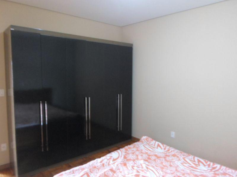 Casa, Santa Cruz, 3 Quartos, 8 Vagas