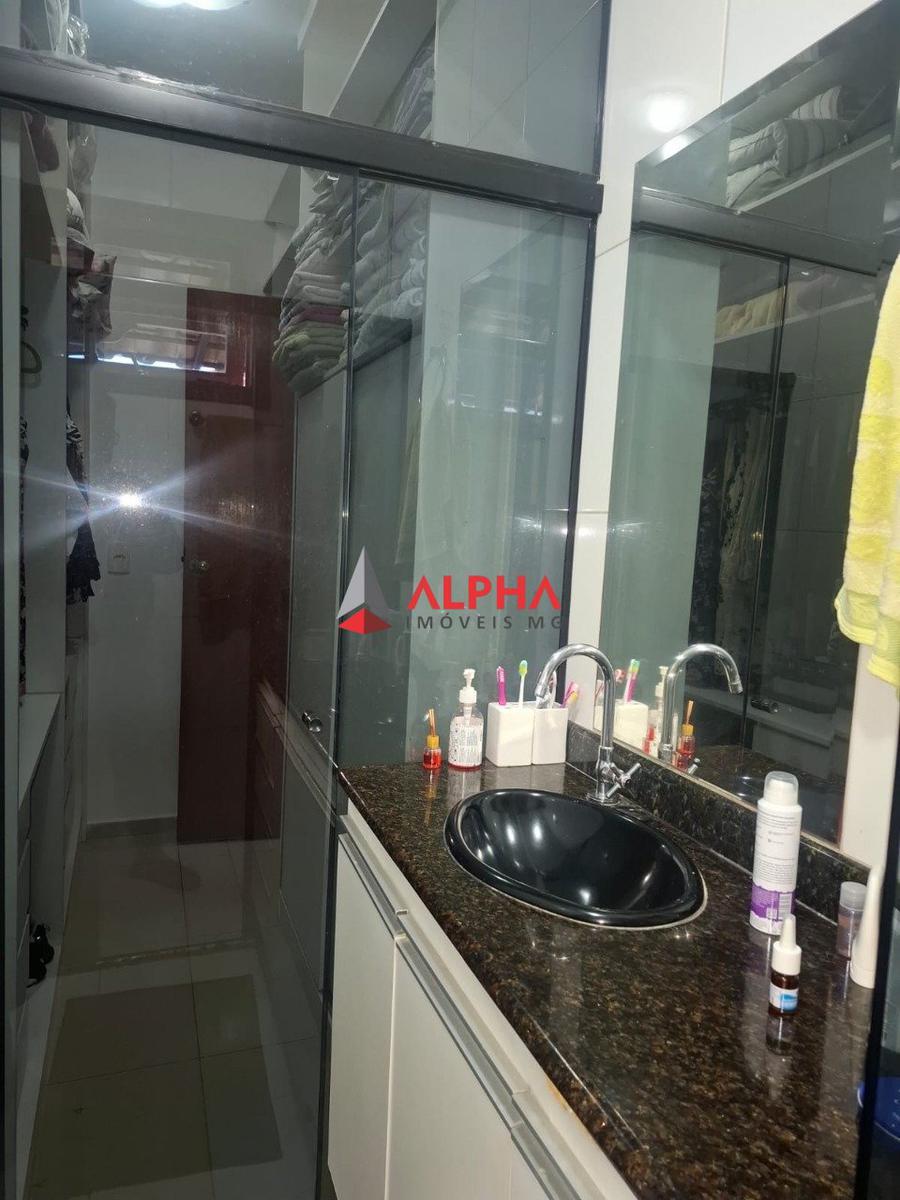 Casa, Jardim Riacho das Pedras, 5 Quartos, 4 Vagas, 2 Suítes