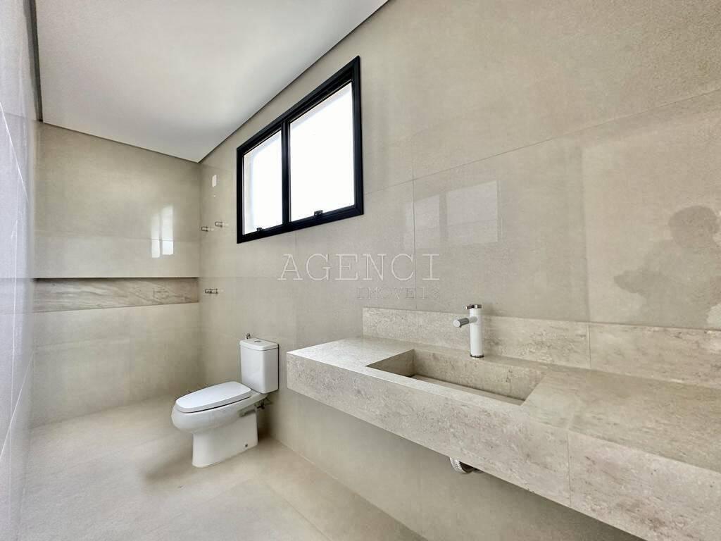Casa, Alphaville - Lagoa dos Ingleses, 4 Quartos, 0 Vaga, 4 Suítes