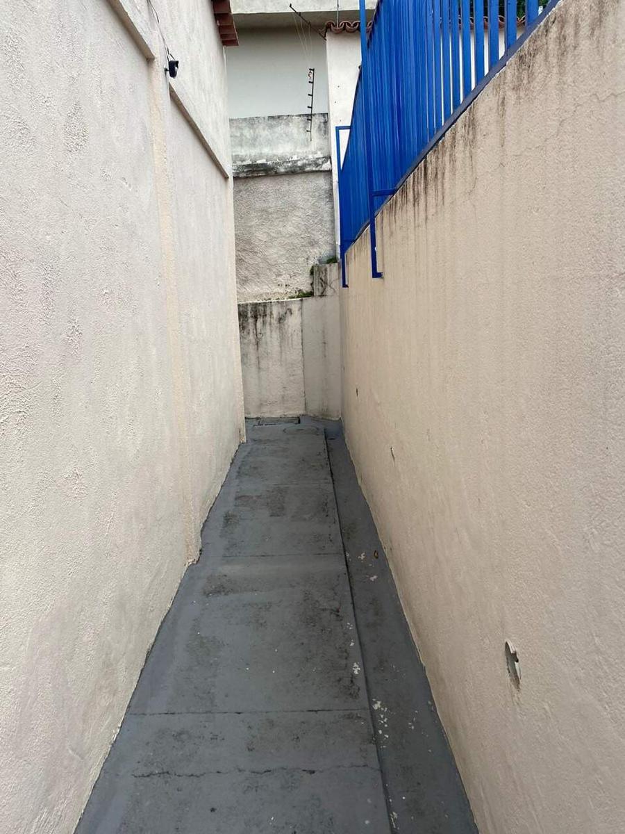 Quitinete, João Pinheiro, 1 Quarto, 0 Vaga