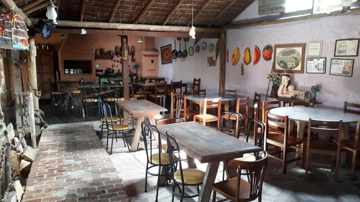 Casa, Bandeirantes (pampulha), 2 Quartos, 1 Suíte