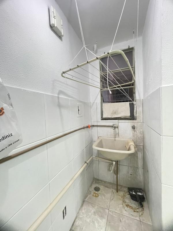 Apartamento, Carlos Prates, 2 Quartos, 1 Vaga