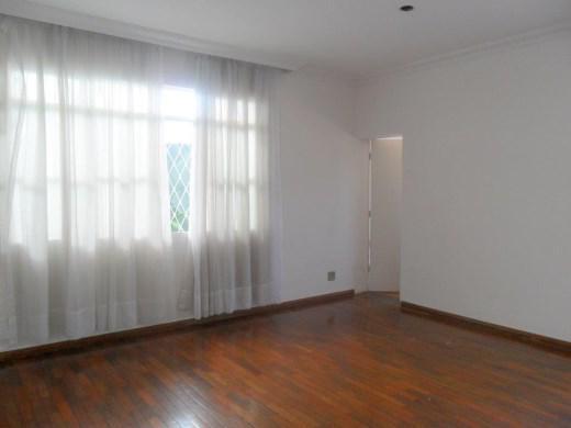 Casa, Planalto, 3 Quartos, 2 Vagas, 1 Suíte