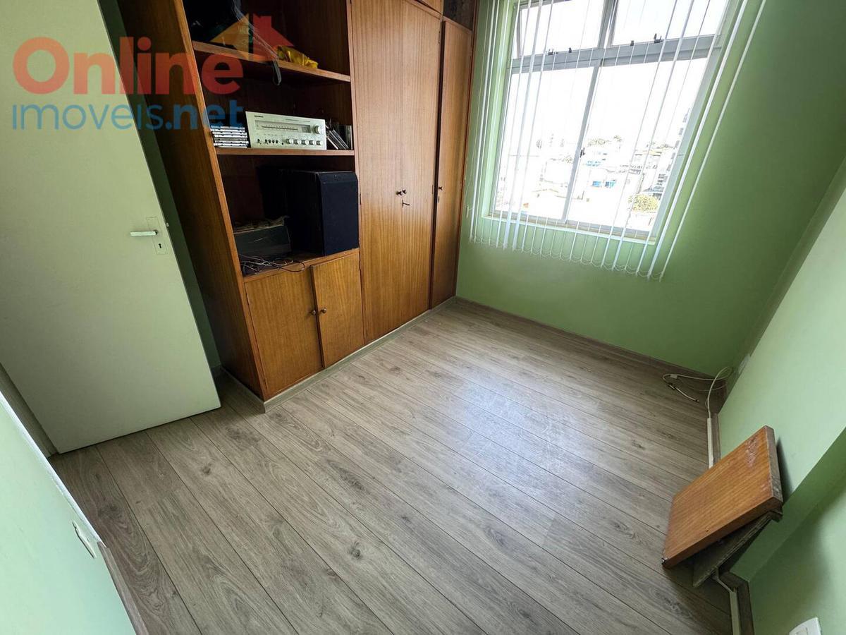 Apartamento, Sagrada Família, 2 Quartos, 0 Vaga, 0 Suíte