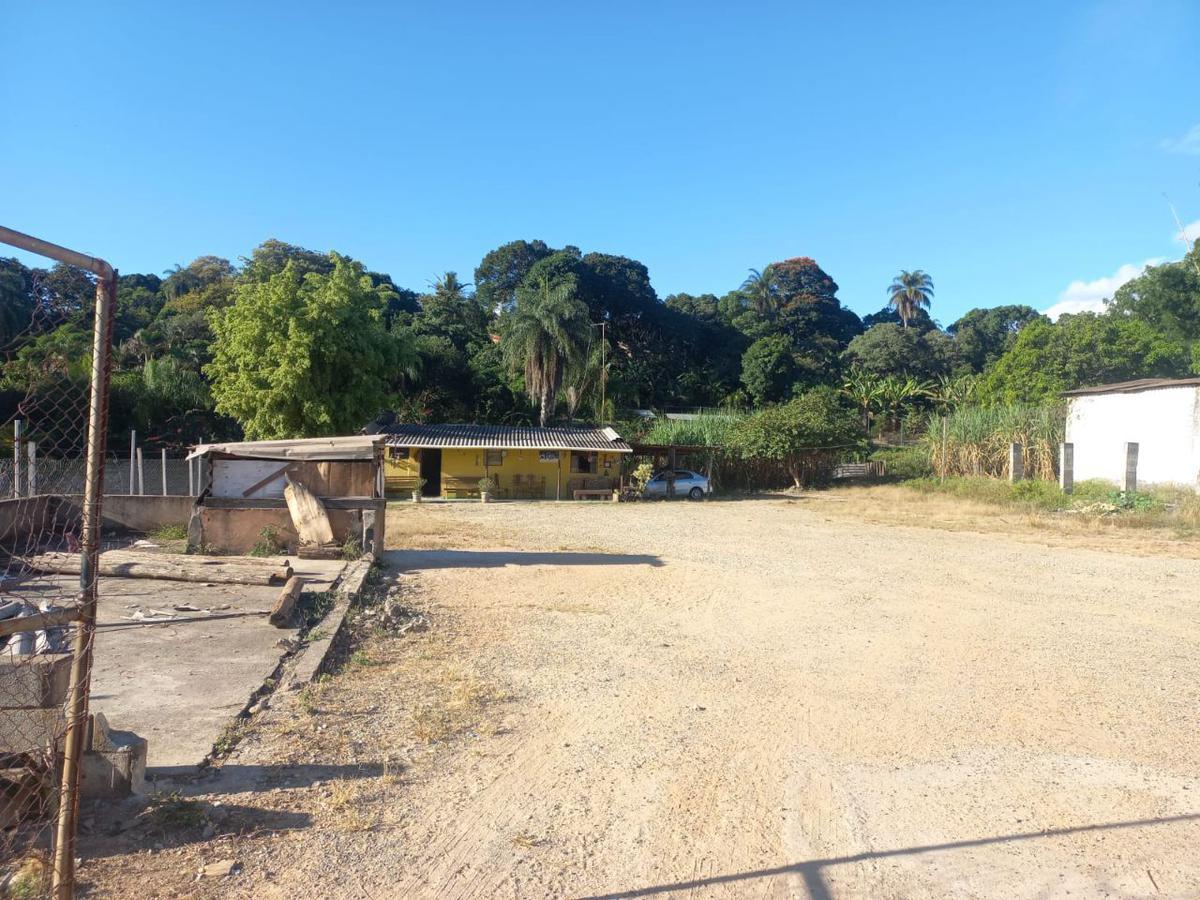 Lote, Londrina (são Benedito), 0 Quarto, 0 Vaga
