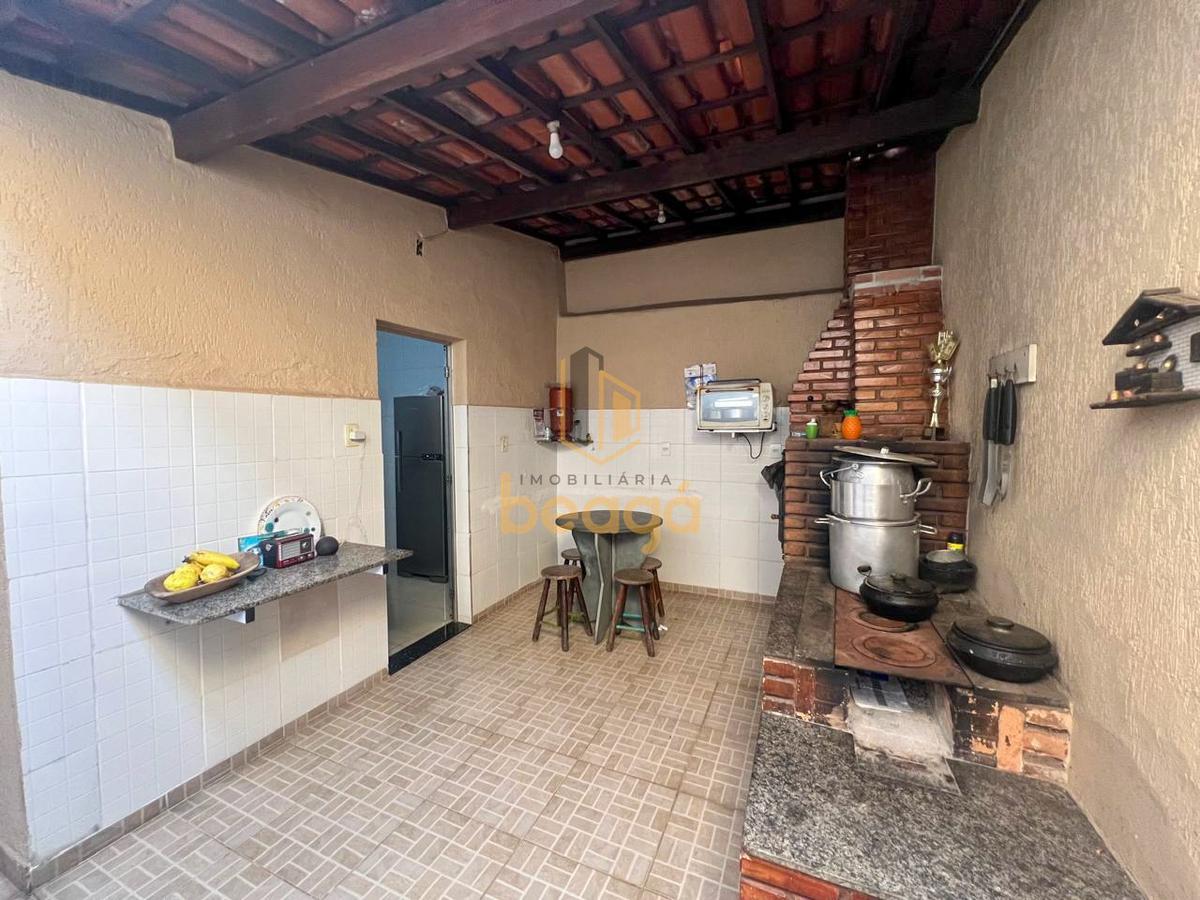 Casa, Parque Recreio, 3 Quartos, 3 Vagas, 1 Suíte