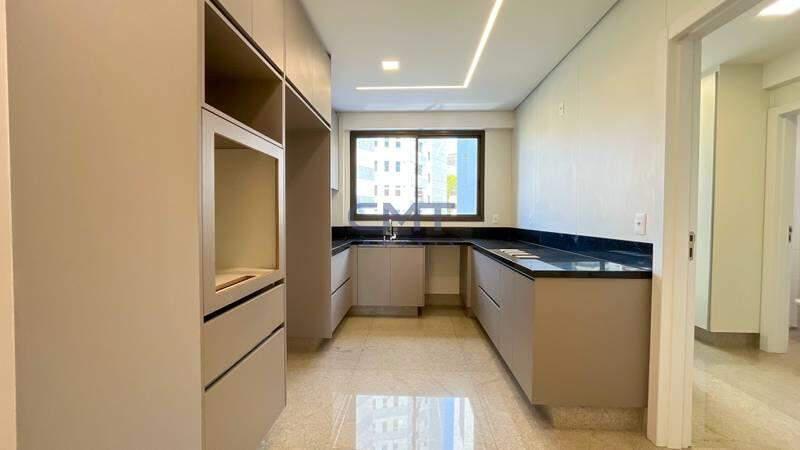 Apartamento, Serra, 4 Quartos, 3 Vagas, 4 Suítes