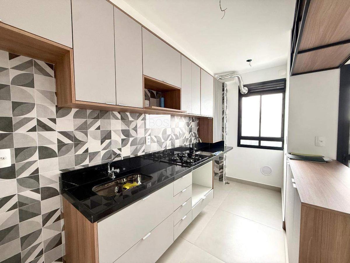 Apartamento, Estoril, 2 Quartos, 1 Vaga, 1 Suíte