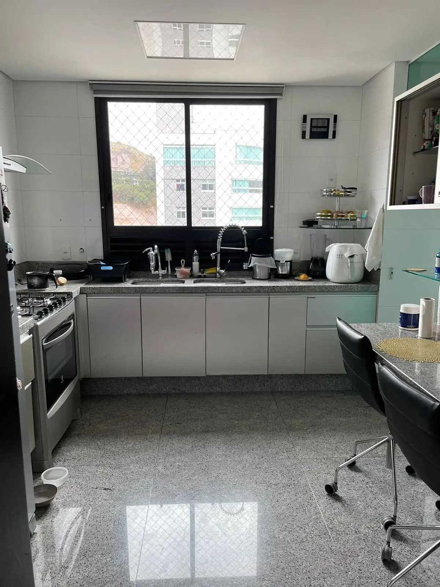 Apartamento, Santa Lúcia, 3 Quartos, 4 Vagas, 3 Suítes
