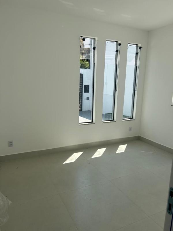 Casa, Jardim Vitória, 3 Quartos, 2 Vagas, 1 Suíte