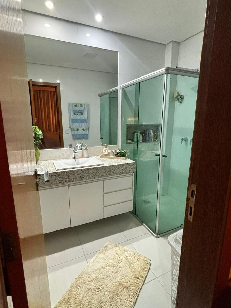 Casa, Jardim Riacho das Pedras, 3 Quartos, 4 Vagas, 1 Suíte
