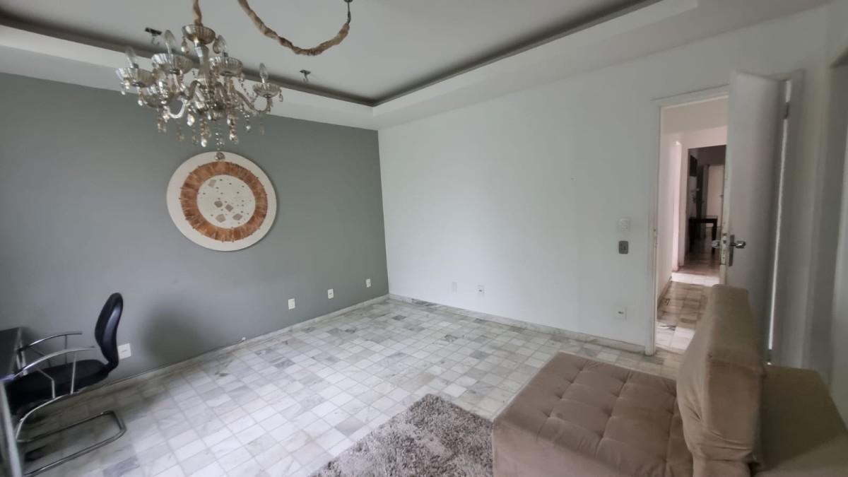 Casa Comercial, Santo Antônio, 5 Quartos, 4 Vagas