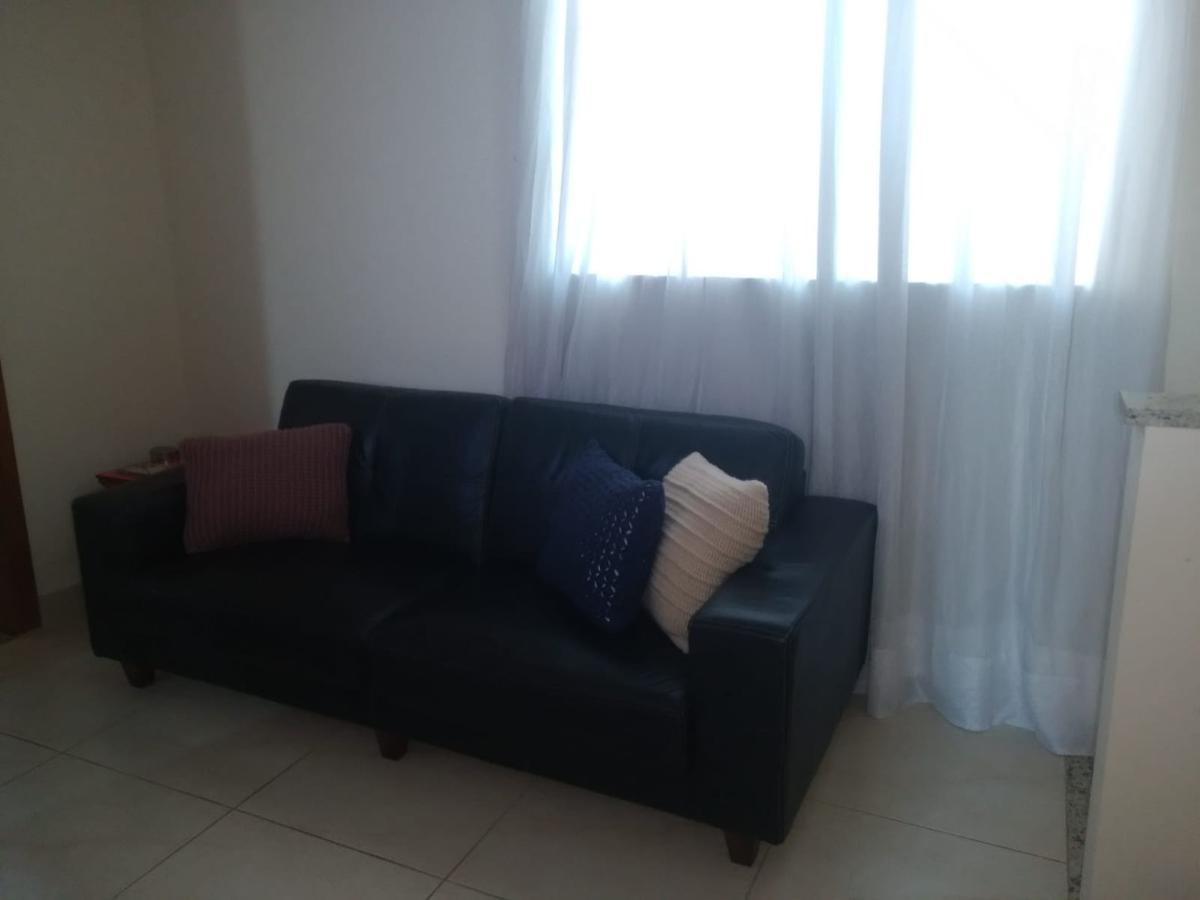 Casa, Cachoeirinha, 2 Quartos, 1 Vaga