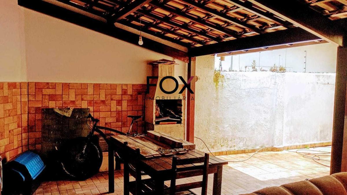 Casa, Santa Amélia, 2 Quartos, 3 Vagas