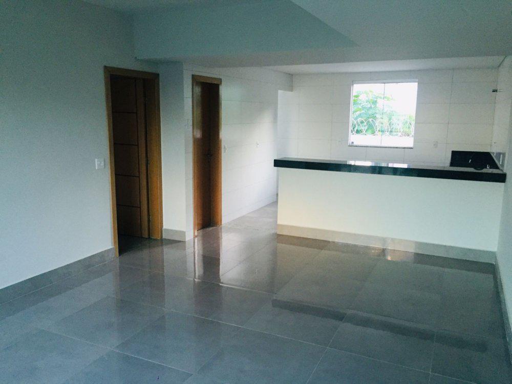 Casa, Cabral, 3 Quartos, 3 Vagas, 1 Suíte