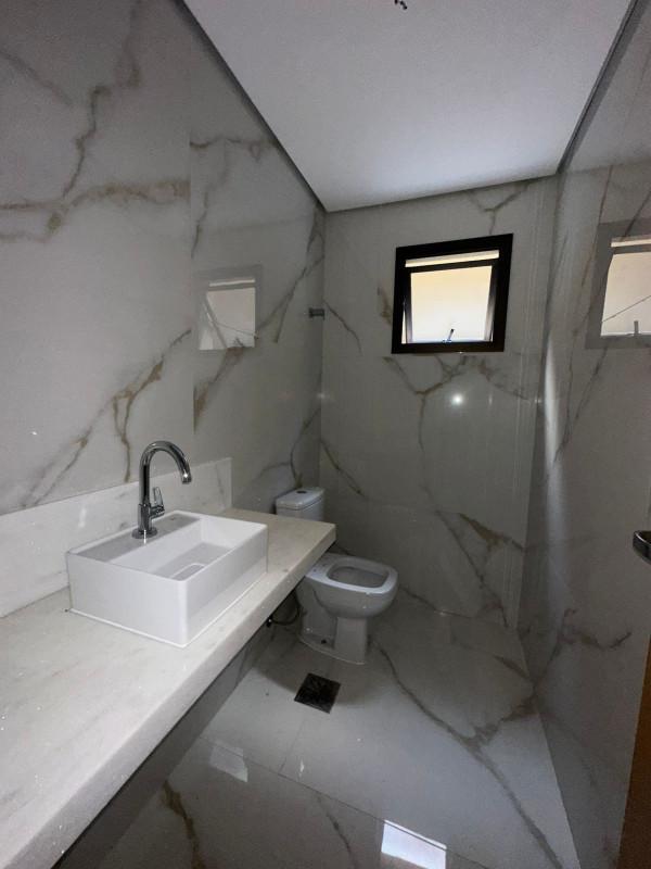Apartamento, Esplanada, 4 Quartos, 2 Vagas, 1 Suíte