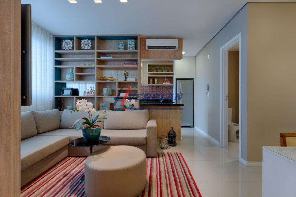 Apartamento, Sagrada Família, 2 Quartos, 2 Vagas, 1 Suíte