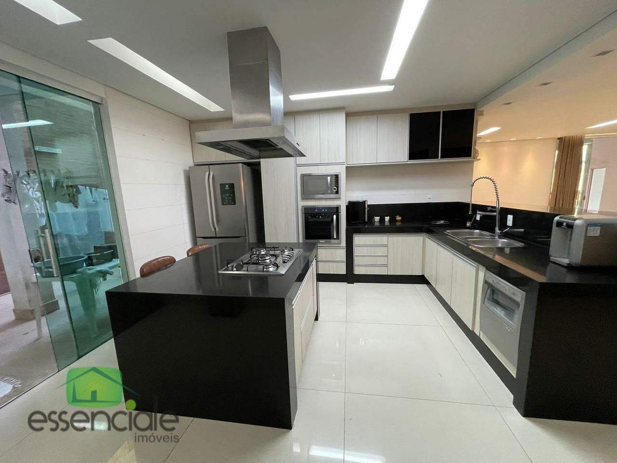 Casa, Jardim Riacho das Pedras, 4 Quartos, 8 Vagas, 4 Suítes