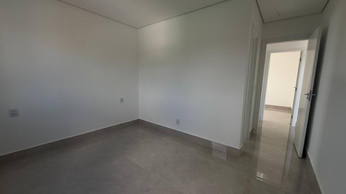 Apartamento, Centro, 2 Quartos, 2 Vagas, 1 Suíte