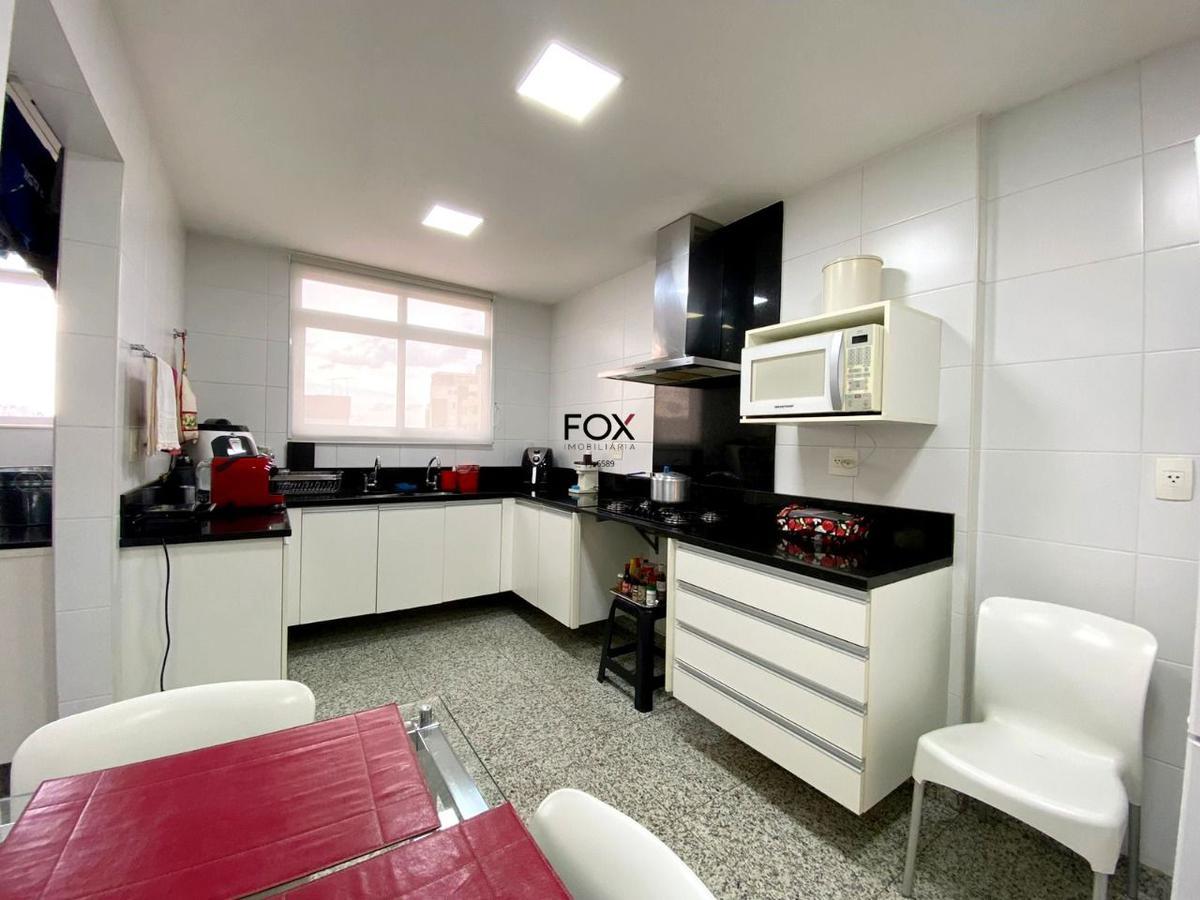 Apartamento, Santa Lúcia, 4 Quartos, 4 Vagas, 3 Suítes