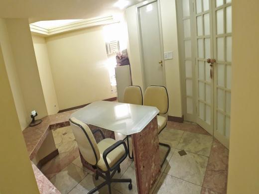 Sala, Santa Efigênia, 0 Quarto, 0 Vaga