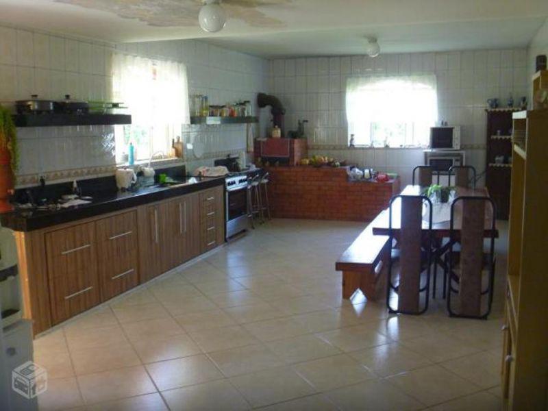 Casa, Centro, 6 Quartos, 2 Vagas, 2 Suítes