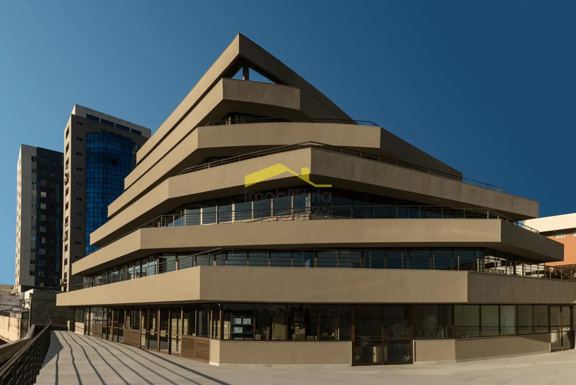Sala, Estoril, 5 Vagas