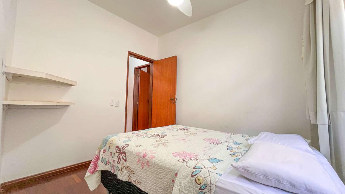 Casa, Serra, 4 Quartos, 2 Vagas, 2 Suítes