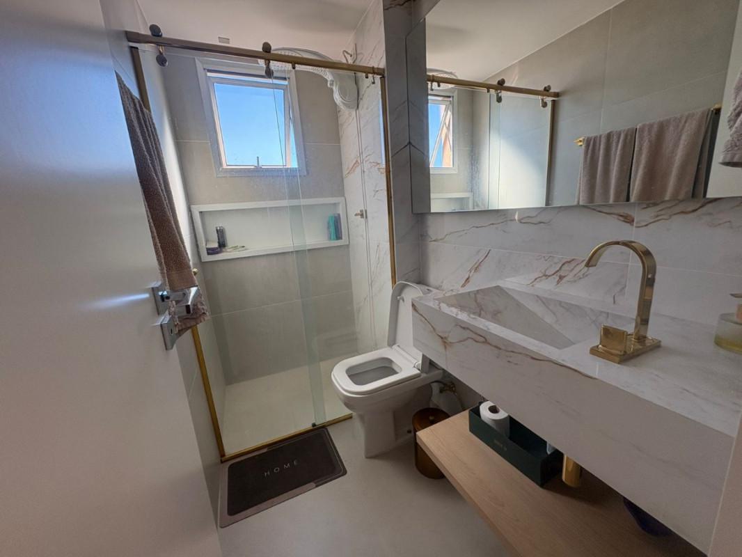 Apartamento, Serrano, 3 Quartos, 2 Vagas, 1 Suíte