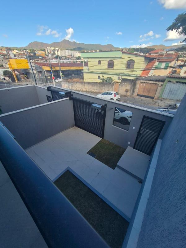 Casa, Cardoso (barreiro), 3 Quartos, 2 Vagas, 1 Suíte
