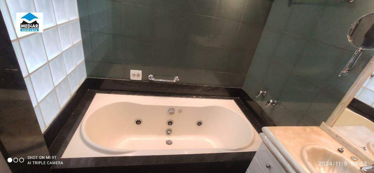 Casa, Mangabeiras, 5 Quartos, 4 Vagas, 3 Suítes