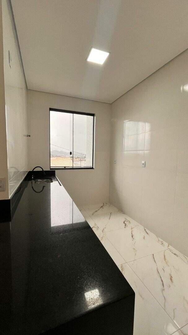 Casa, Novo Centro, 3 Quartos, 2 Vagas, 1 Suíte