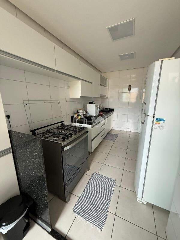 Apartamento, Centro, 3 Quartos, 2 Vagas, 1 Suíte