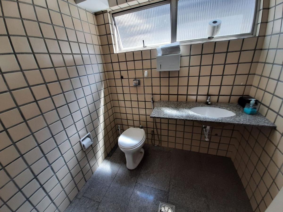 Prédio, Alto Barroca, 1 Quarto, 10 Vagas, 1 Suíte