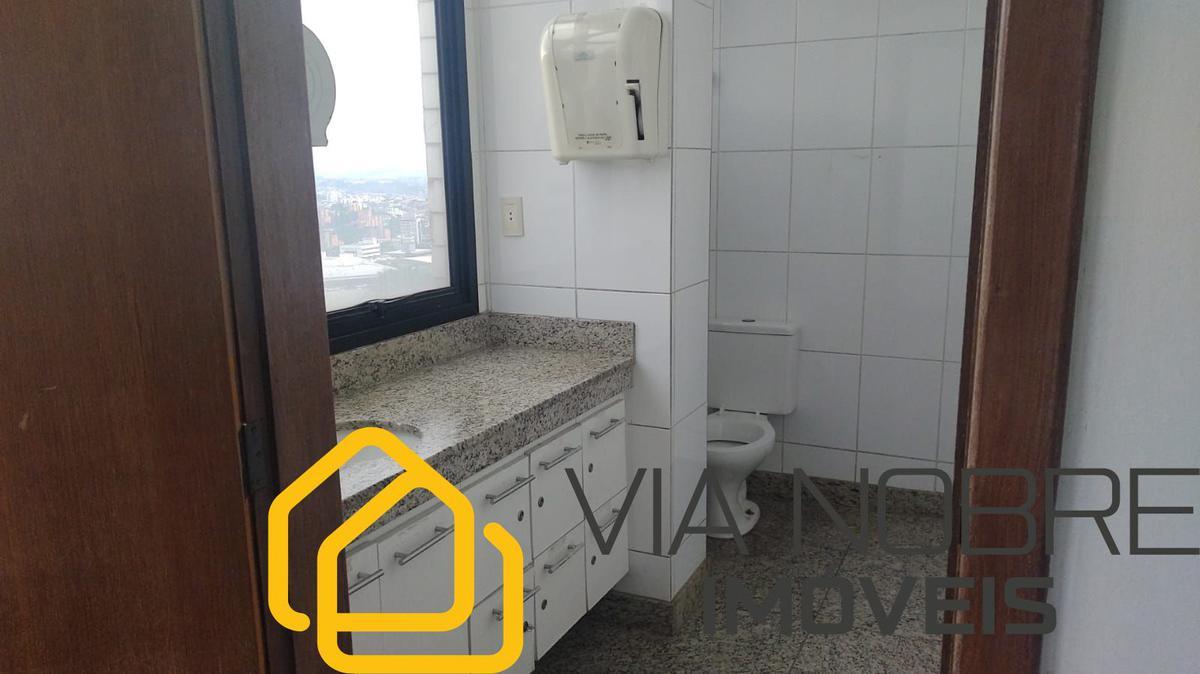 Sala, Estoril, 5 Vagas