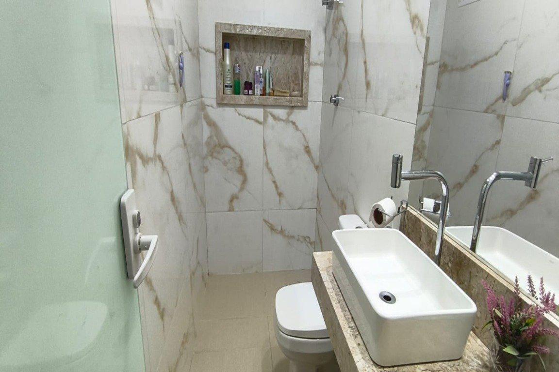 Casa, Rio Branco, 3 Quartos, 4 Vagas, 1 Suíte